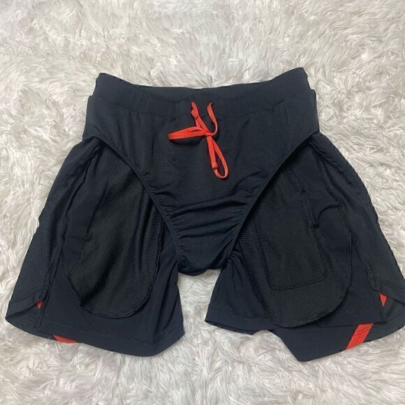 Under Armour Size S Athletic Shorts Fitted Lined Heatgear Black Pockets - Picture 7 of 12